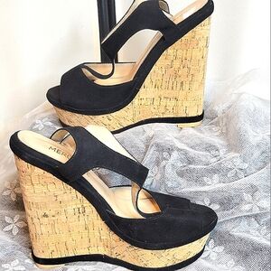 Fashionable Platform Wedge Sandals Heeled Buckle everyday wear mint condition